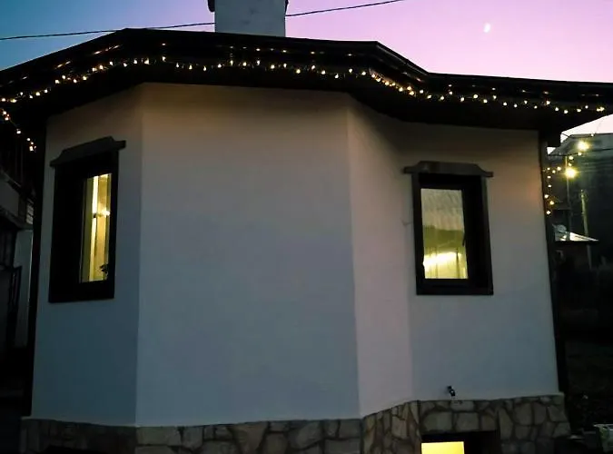 Semesterbostad Къща За Гости Romano